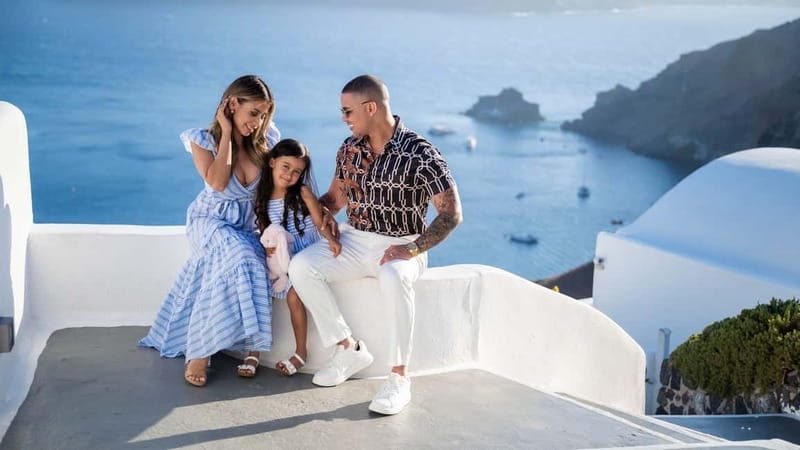 Oía: Santorini Professional Photoshoot with Edited Photos - What you receive after the camera work