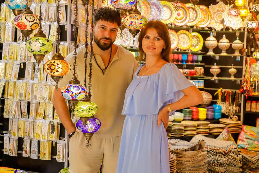 Old Dubai Guided Tour With Photographer: Souks & Street Food - Starting at Al Khayma Heritage House