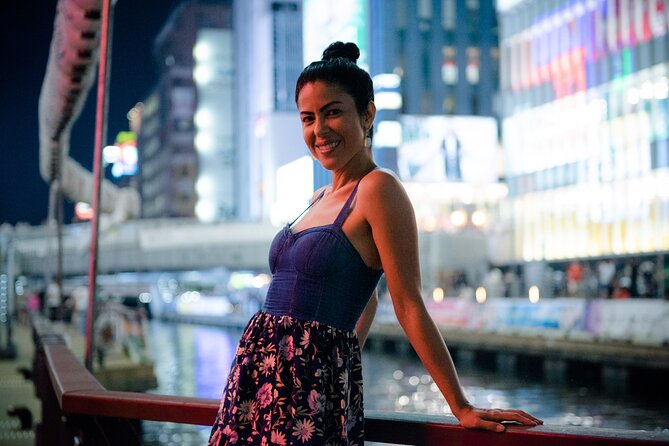Osaka Dotonbori Night Photoshoot Private | Pro Photographer - Meeting below the Glico Running Man