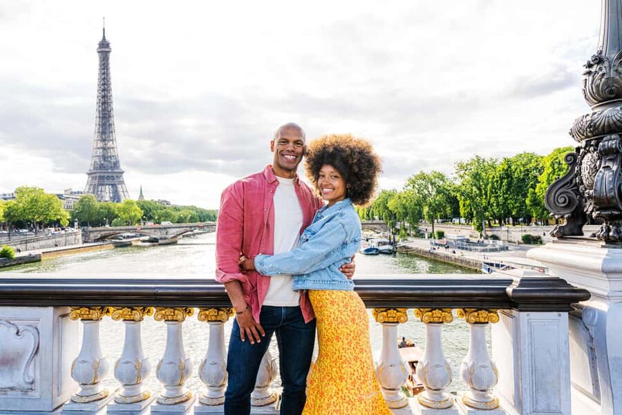 Paris: Eiffel Tower Photoshoot - What happens at the Cité de l’architecture meeting point