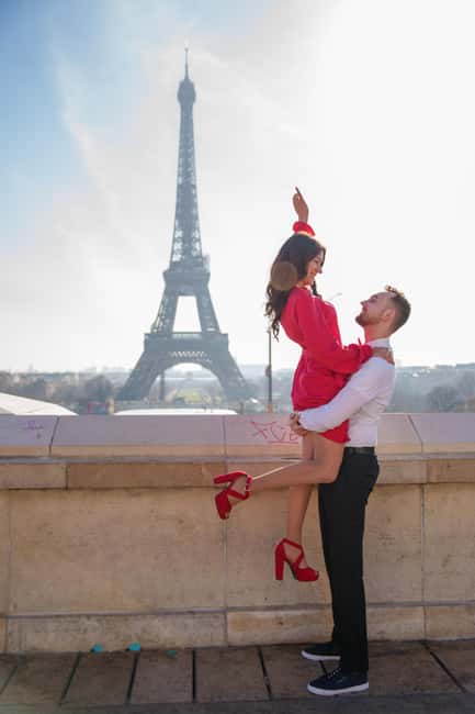 Paris: Eiffel Tower Photoshoot with a Professional - Working through the Eiffel Tower viewpoints