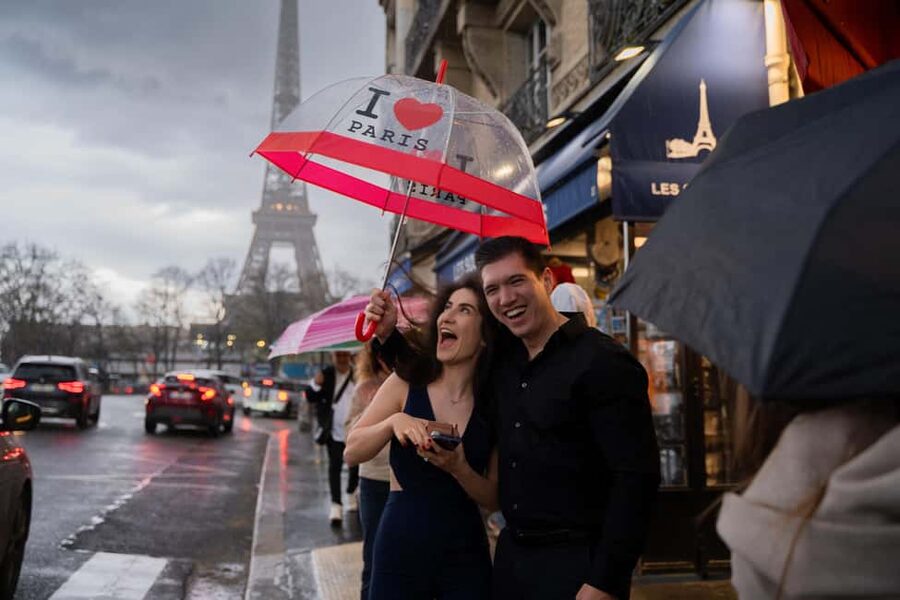 Paris: Eiffel Tower Premium Photoshoot - Practical value compared with taking your own photos