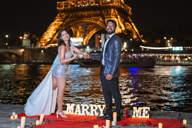 Paris One-Hour Private Photo Shoot - How the photographers handle posing and nerves