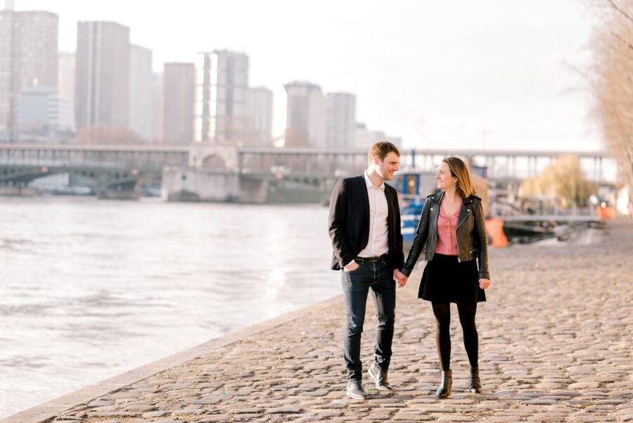 Paris: Photo Shoot with a Private Travel Photographer - Clothes, shoes, and weather
