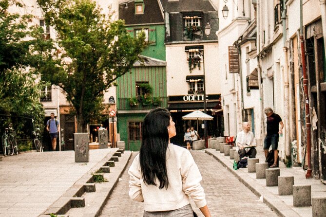 Paris Photography Tour - Self Guided Tour of Paris' Top Instagram Spots - Au Vieux Paris d’Arcole and Paris bridge stories