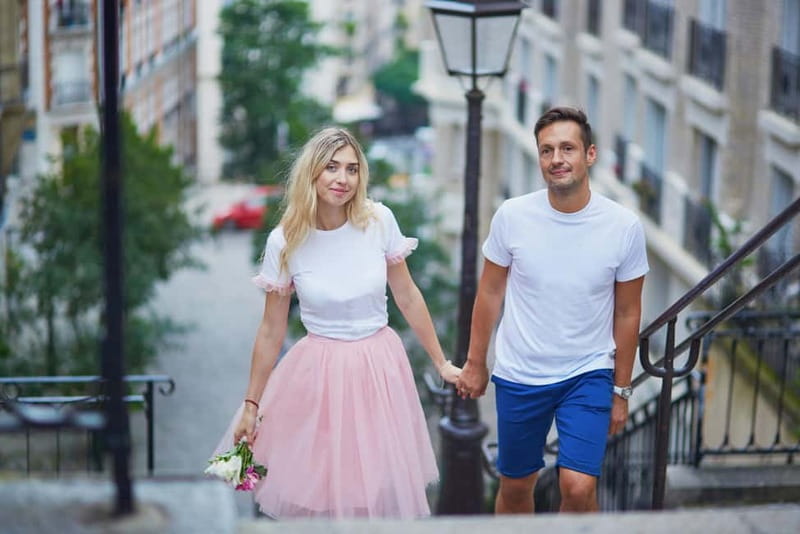 Paris: Private Montmartre Photoshoot with Parisian Charm - The online gallery and final images