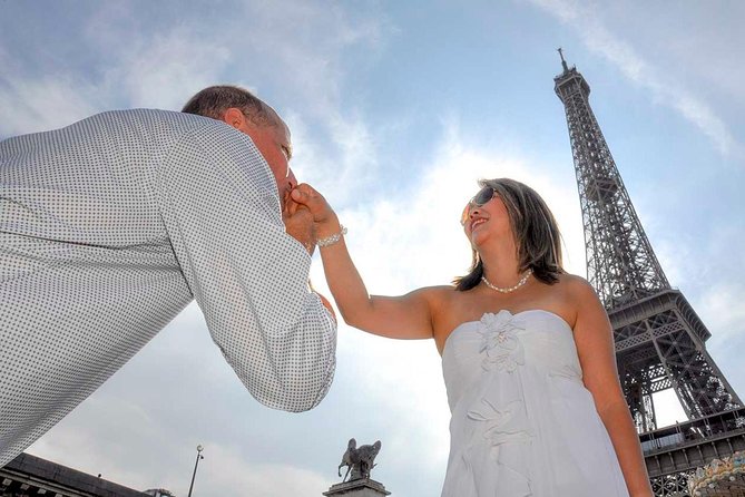 Paris Renew Your Wedding Vows Experience with Professional Photographer - Meeting at Entrance 2 of the Eiffel Tower