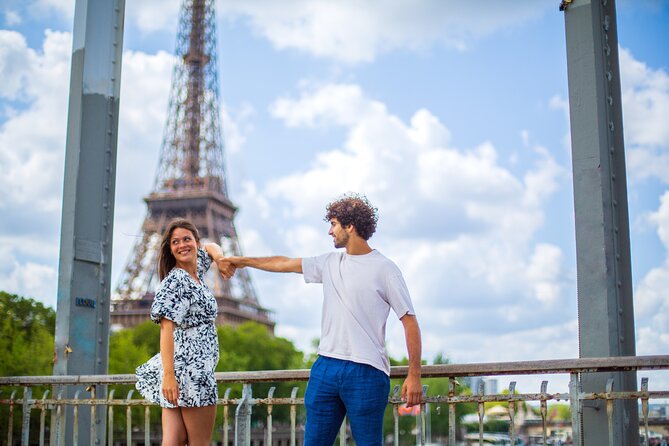 Paris: Your Own Private Photoshoot at the Eiffel Tower - What this Eiffel Tower photoshoot is really like