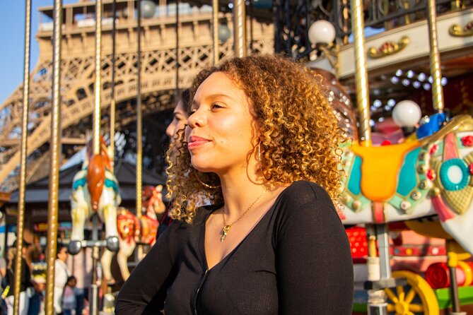 Paris: Your Own Private Photoshoot at the Eiffel Tower - Best times and practical preparation