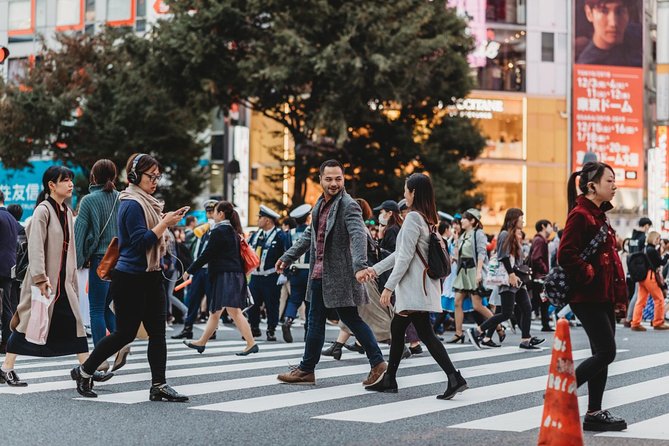 Personal Travel and Vacation Photographer Tour in Tokyo - Starting in Shibuya at Baskin-Robbins