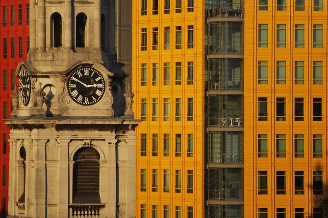 Photography Tour walking the back streets of London's West End (3 hours) - Key points at a glance