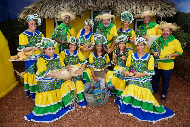 Photoshoot Activity with Traditional Curacao Attire - Key Points Before You Book