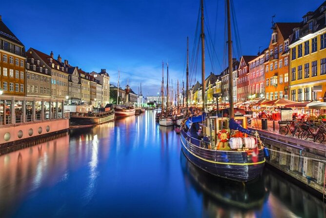 Photoshoot around Copenhagen's Iconic Locations - Key points to know before booking