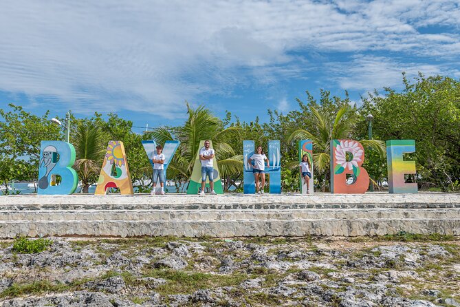 PHOTOSHOOT Bayahibe - Bayahibe in front of the camera