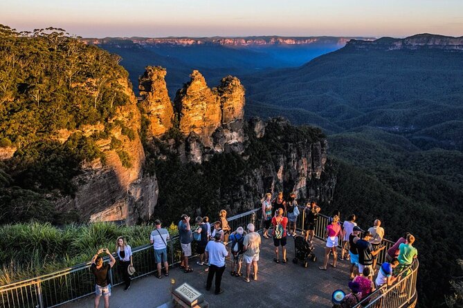 Photoshoot in stunning locations! (sydney) - Posed portraits, candid moments, and creative angles