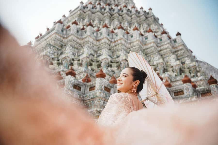 Photoshoot in Thai Costume - What the photos may feel like