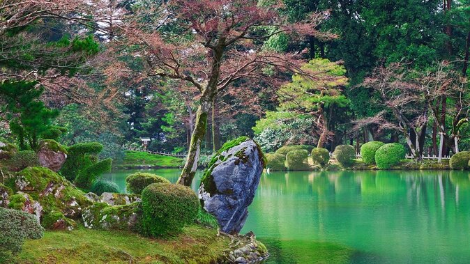 Photoshoot session by professional photographer in Kanazawa - Five useful details before you book