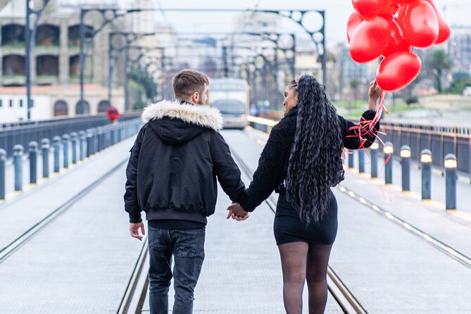 Photoshoot Unforgettable in Porto - Couple or Single - The English issue, handled simply