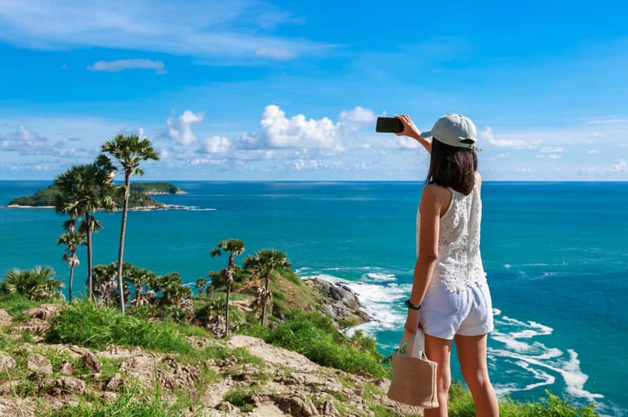 Phuket: City Highlights and Hidden Gems Instagram Tour - Key points at a glance
