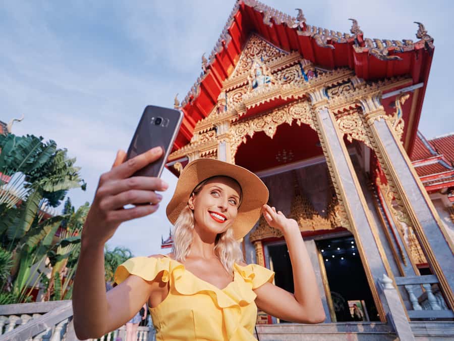 Phuket: City Highlights and Hidden Gems Instagram Tour - Guides, transport, and the human side of the day