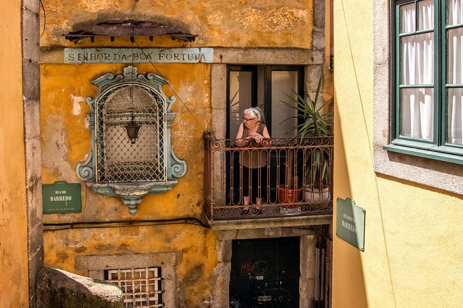 Porto 1/2 Day Walking Photo Tour & Portraits - Key points to know before booking