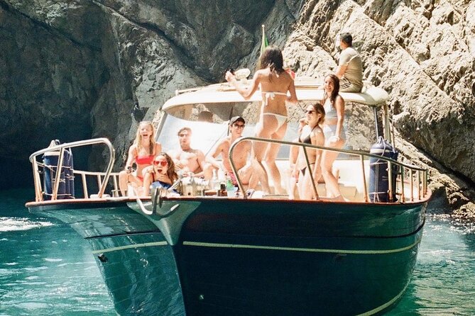 Positano , Praiano to Capri private boat tour - Capri by boat: grottoes, cliffs, and the Faraglioni