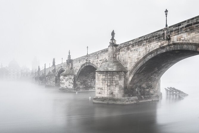 Prague Photo Tours - Letna Park and the bridge views after dark