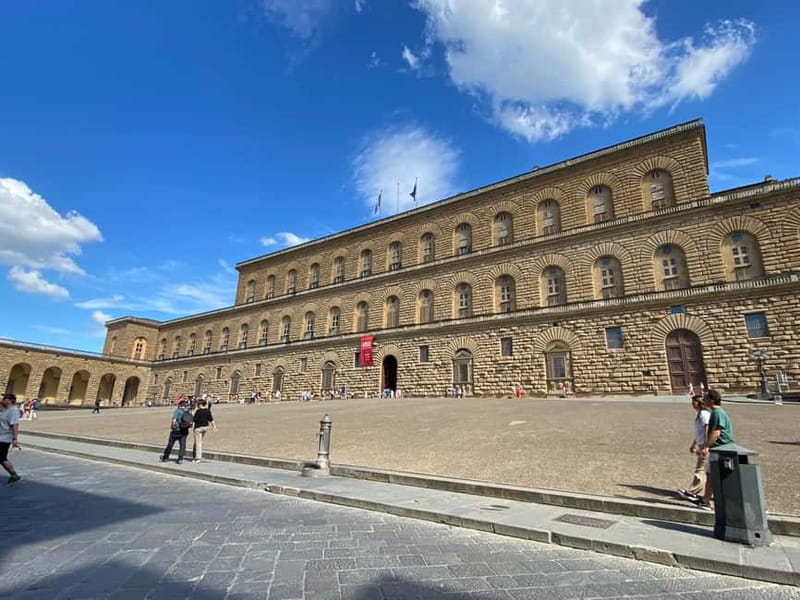 Premium Chianti E-Bike Tour, Food Wine Tasting + Photo shoot - Starting at Piazza Ognissanti