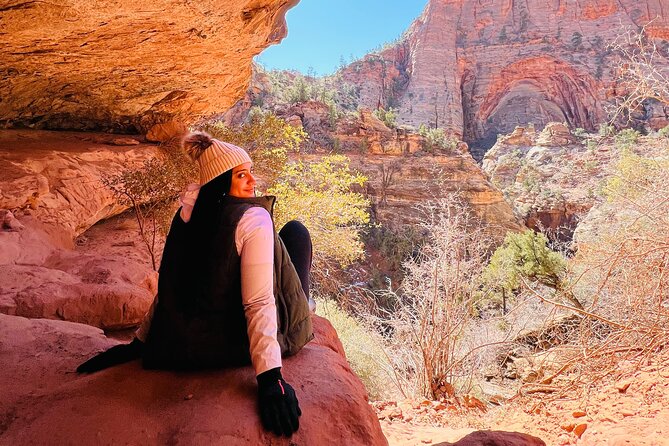 Private Guided Photography & Walking Tour of Zion National Park - Wave-like sandstone and Checkerboard Mesa