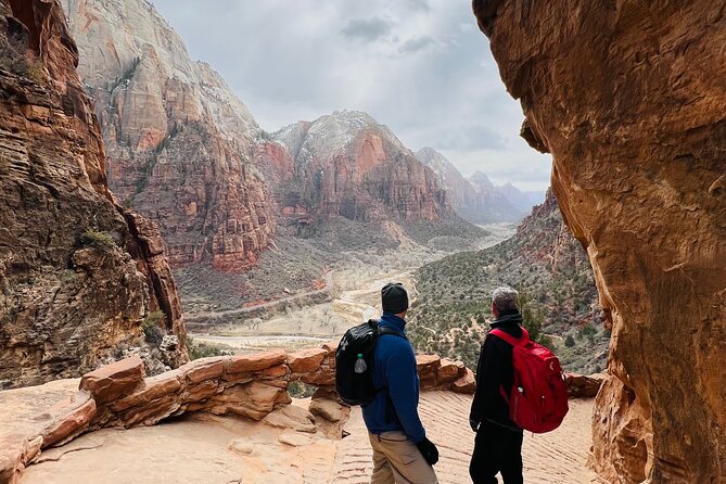 Private Guided Photography & Walking Tour of Zion National Park - Through the Mt. Carmel Highway Tunnel