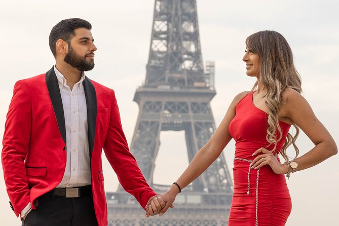 Private Guided Professional Photoshoot by the Eiffel Tower - Timing, Weather, and Crowds
