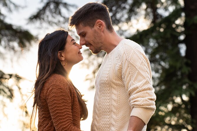 Private Photo Session Tour for Couples in Madrid - Starting at La Mallorquina near Puerta del Sol