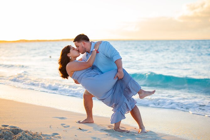 Private Photo shoot in Turks and Caicos - Posing help is a major part of the value