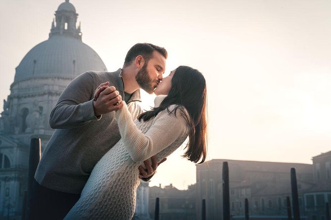 Private Photo Shoot in Venice with Gondola Ride - What you receive after the shoot