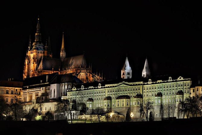 Private Photography Tour of Prague by Night - Why Prague after dark works so well for photography