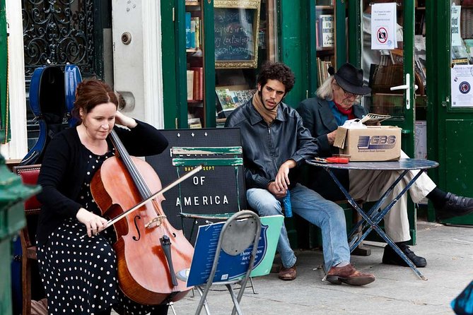 Private Photography Walking Tour of Paris: Latin Quarter or Montmartre - The teaching: practical help instead of a camera manual