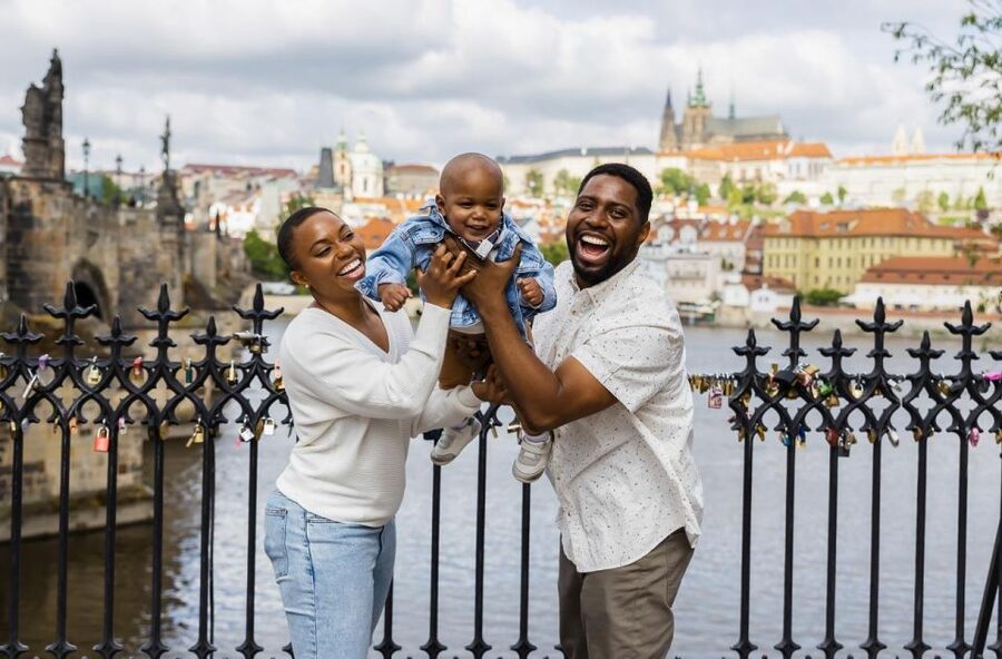 Private photoshoot in Prague - Charles Bridge and Kampa Island for the final frames