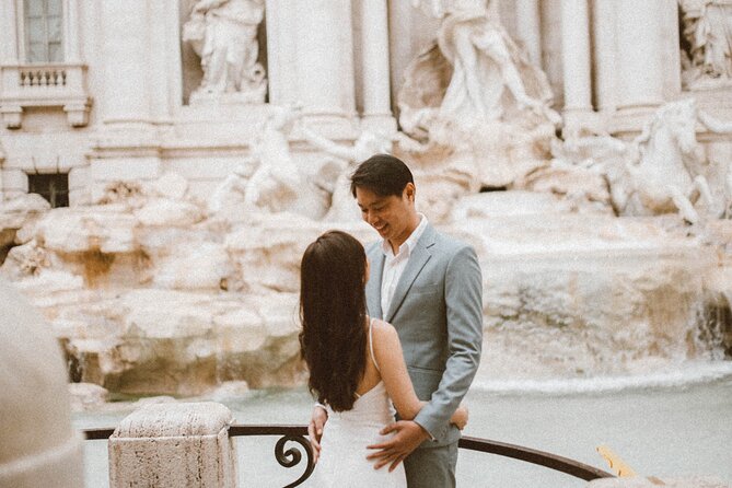 Private Photoshoot in Rome - The photographer’s approach to posing and people