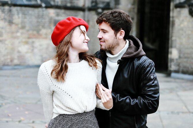 Private Romantic Urban & Street Photoshoot - Meeting at Jungfernstieg beside the Alster