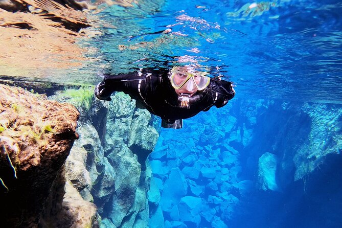 Private Silfra Snorkeling 6 p. group - Meet on Location - with Underwater Photos - What the $899 private price really buys