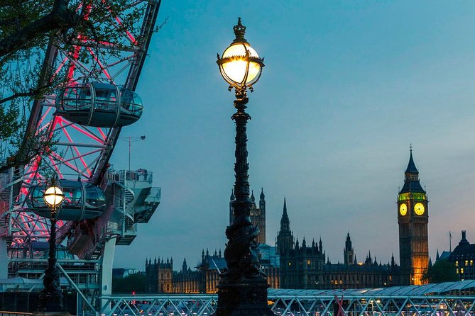 Private Tour: Night Photography Tour in London - Along the Thames toward Jubilee Bridge
