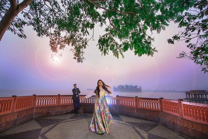Private Tour of Instagrammable Photogenic Spots in Jaipur - Jal Mahal gives you a palace on the water