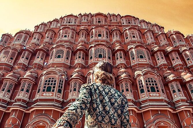 Private Tour of Jaipur's Most Instagrammable & Photogenic Spots - Hawa Mahal and the pink city streets