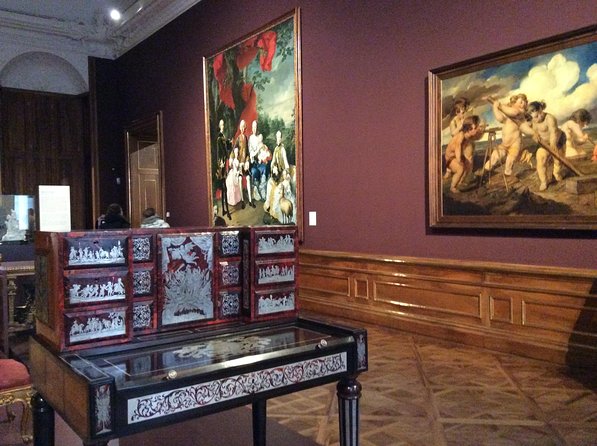 Private Tour of the Belvedere Palace with an Art Historian: "Pictures of Austrian Identities". Art & History Tour with Skip-the-line Tickets - The strongest feature: a guide who connects art and society