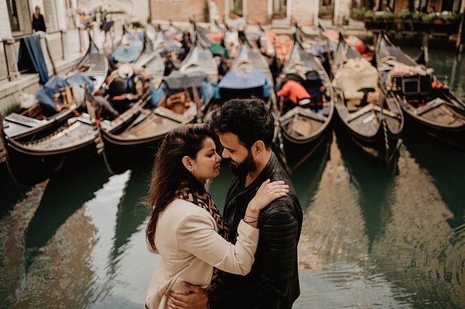 Private Tour: Personal Travel Photographer Tour in Venice - One hour or three hours?
