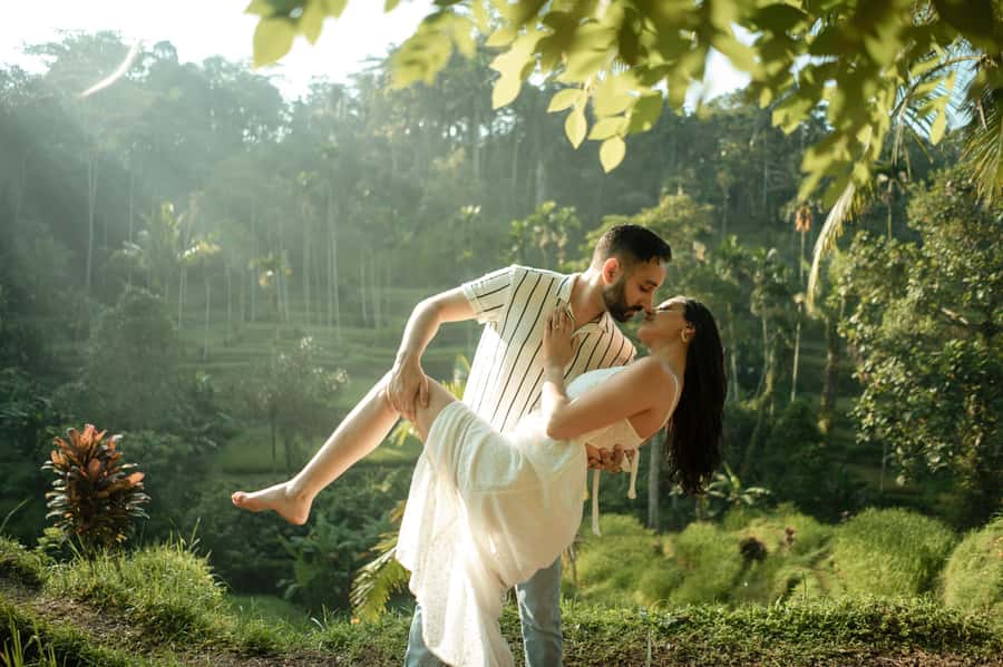 Private Ubud Tour With Professional Photographer with Edit - Happy Swing Bali: two hours for photos and fun