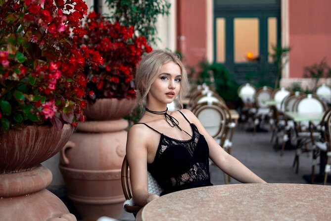 Private Vacation Photography Experience in Split, Croatia - How Mila handles posing and confidence