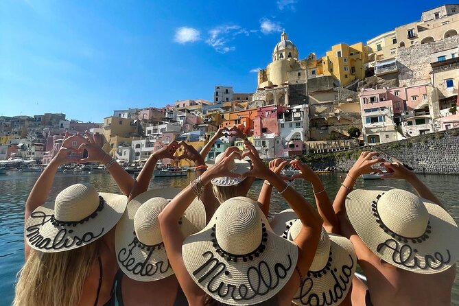 Procida Island Tour by Boat 2h 15m with Swimming and Underwater Photos - Key things to know before you book