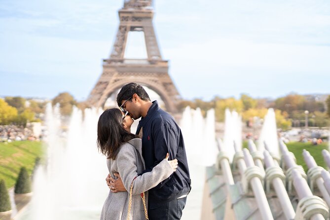 Professional Eiffel Tower Photo Tour with VOGUE Photographer - Why this photo walk works for a Paris trip