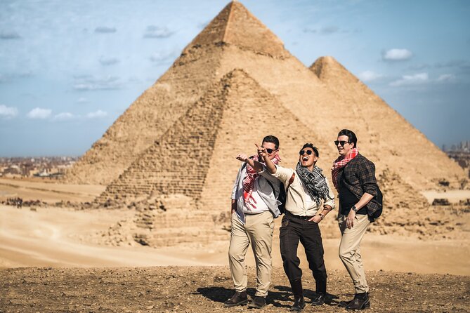 Professional Photo Shoot & Authentic Cairo Walking Tour - Photographing the Pyramids of Giza